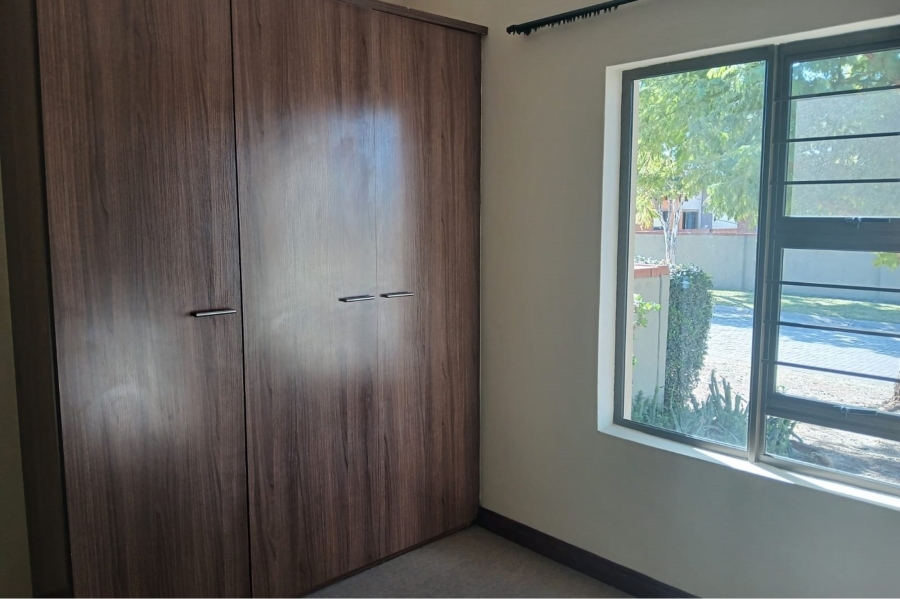 To Let 3 Bedroom Property for Rent in Waterval East North West